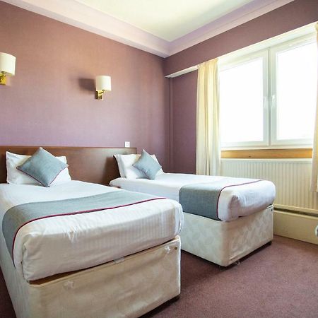 Beveridge Park Hotel Керкколди Экстерьер фото